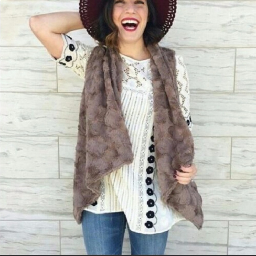 Anthropologie Elevenses vest